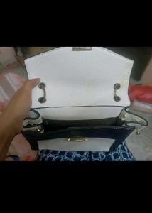 Stylish White Handbag