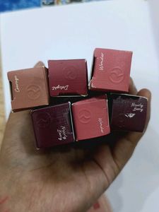Rare Beauty Tinted Lip Oil,Souffle Creme,Lip Balm