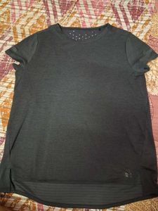 Adidas tshirt