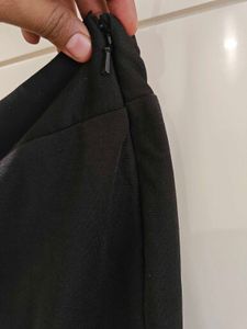 kazo Chic Black Ruffled Mini Skirt