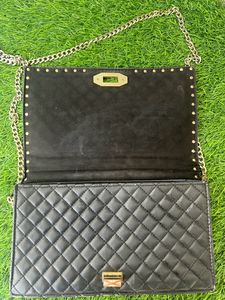Price drop alert 🔔 ❌Aldo Black Sling Bag