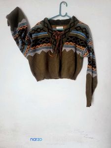 Stylish Patterned Knit Sweater