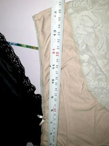 Lace Trimmed Panties - Pack of 2