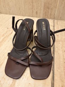 Chic Brown Strappy Block Heels