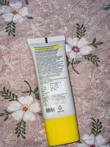 Swiss Beauty Glow Fusion Sunscreen SPF 50