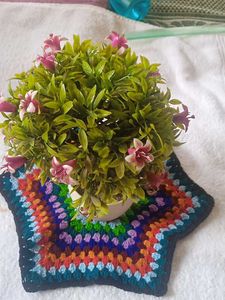 Beautiful Woolen.. Table Cloth