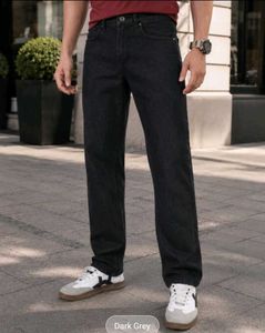 Men's Dark Grey Jeans