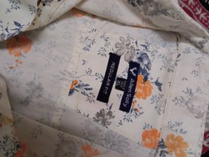 Shirt Like New Branded &amp; Good Quqlity