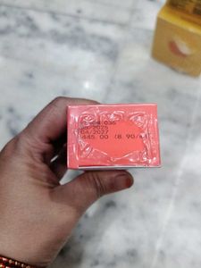 Foxtale Superglow Moisturizer