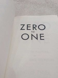Books Bundle: Zero to One &amp; Positive Thinking