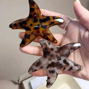 Cute Starfish Hair Clips (Set of 2)