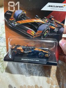 Hot Wheels Premium McLaren #81 F1