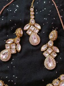 Jwellery Party Wear/Bridal Set With Hair Piece
