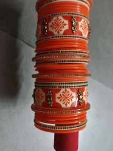 Green &amp; White Bangle Set