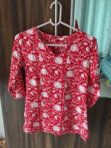 Vibrant Red Floral Print Kurta
