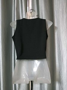 🖤Ruched tie-up crop top