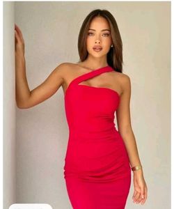 Chic One-Shoulder Red Ruched Mini Dress