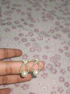 Elegant Pearl & Crystal Dangle Earrings