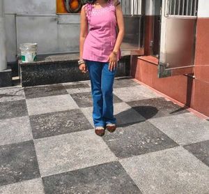 Pink Embroidered Sleeveless Kurta Top