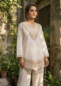 Elegant Cream Kurta with Lace Detail