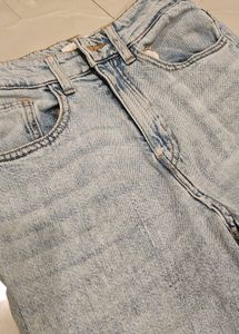 H&amp;M Women Lightly Washed Wide-Leg Jeans