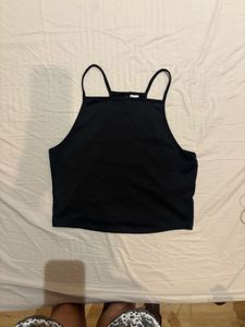 H&amp;M Black Crop Tank Top (S)
