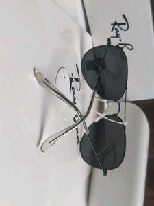 Ray Ban Aviator Sunglasses