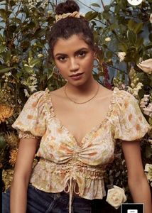 ASTR the Label Jayala Floral Puff Sleeve Top