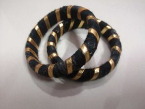 Elegant Black &amp; Gold Bangles