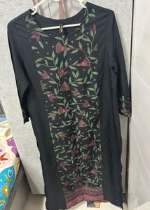 Black Embroidered Kurta