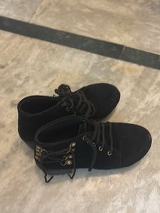 Price Drop !! Black Casual Shoes