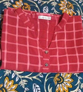 Chic coral Checkered Kurta