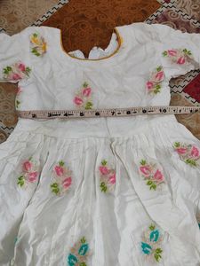frog with pant white and multi colour