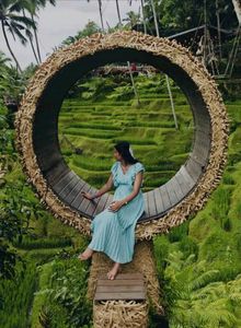 Elegant Teal Midi Dress