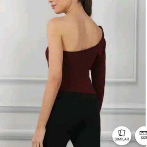 M size One-Shoulder Long-Sleeve gymwear  Top