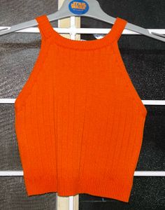 Ribbed Halter Neck Crop Top - Size