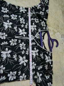 🖤 Pure cotton Floral Short Kurti 🔥