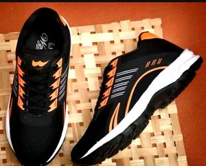 WZITAK Men's Black & Orange Sports Shoes