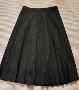 Classic Grey Pleated Midi Skirt