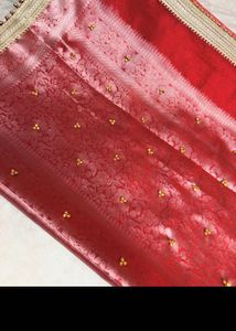 Viral Gungarooo Red Silk Saree with Embel