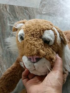 Plush Lion Toy