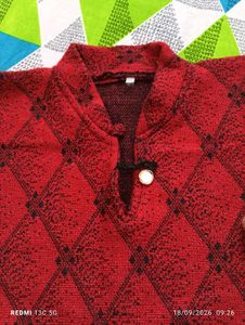 Red Geometrical woolen Kurta