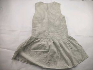 Chic Sleeveless A-Line Dress
