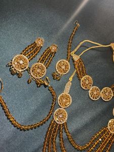 Gold Jewellery Set