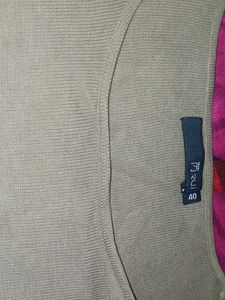 Myaa Two-Tone Sweater Knit Top