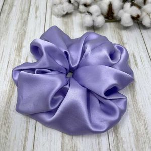 Set Of 3 L,M,S Lavender Silk Scrunchie Se