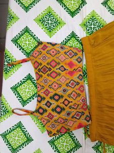 Women's Ethnic Lehenga Choli Set
