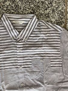 Men's Striped Short Sleeve Button-Down Shirt