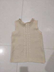 Cream Cable Knit Sleeveless Top