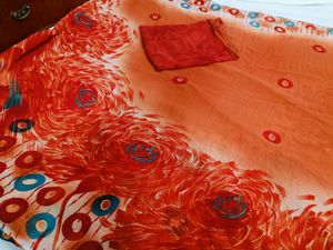🇳🇿💫🎀Elegant Orange Floral Print Saree